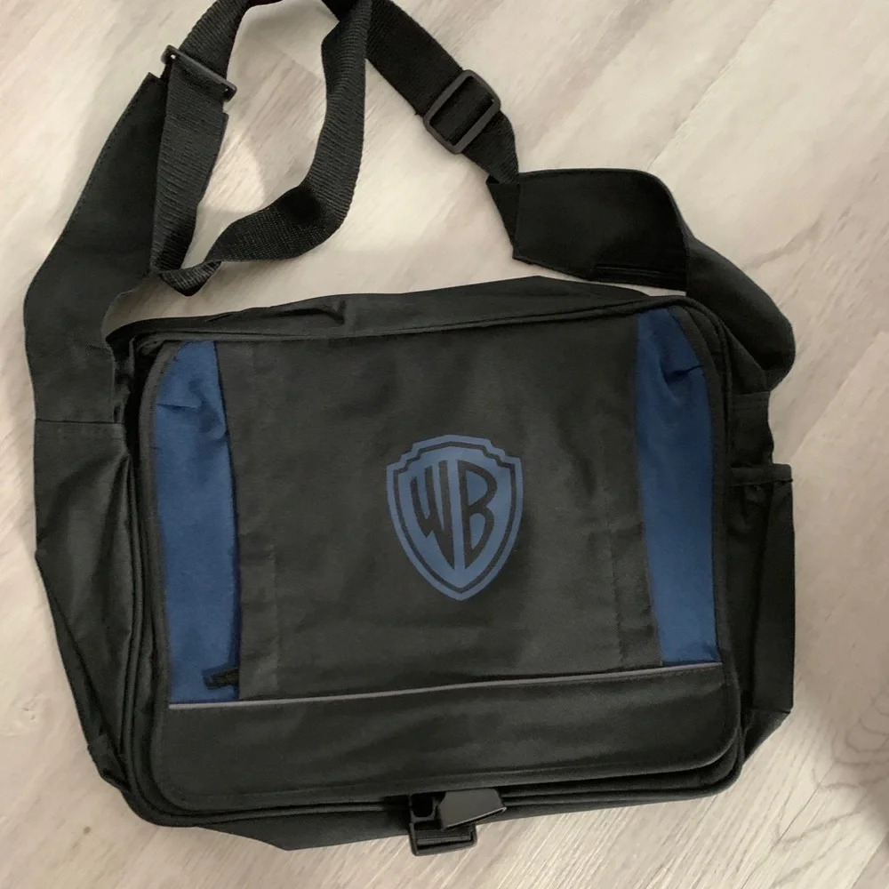Warner Bros Messenger Bag